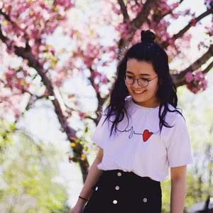 Meet your Posher, Uyên